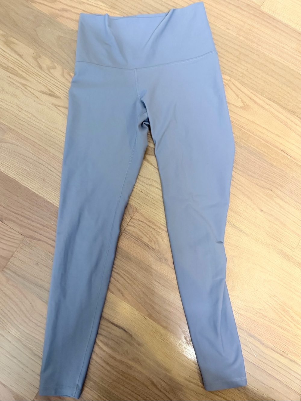 💕 3 for $25 sale Old Navy shale blue Active Leggings